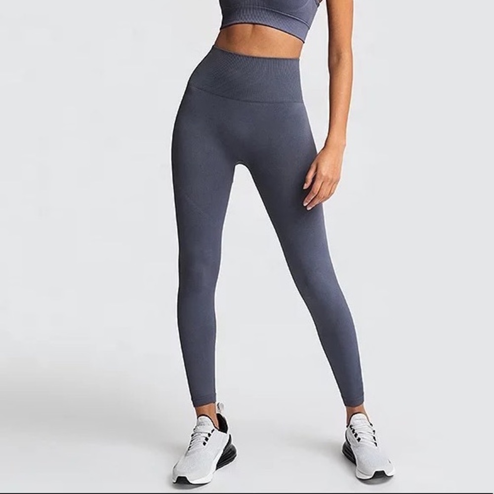 Women Seamless Hyper-flex leggings